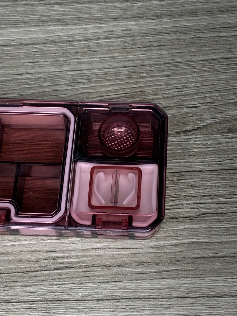 🐼 3/$25 NWT Purple Portable Pill Organizer and Pill cutter